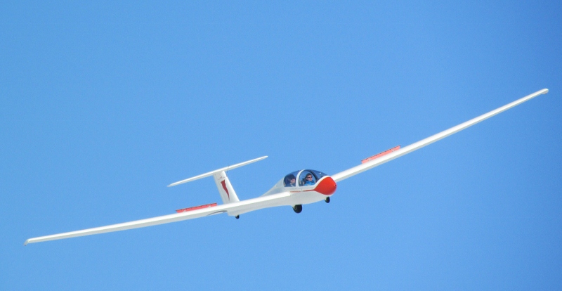 Carl E. and Nate turning final for landing, New Years Day 2016